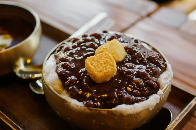 red bean bingsu (Patbingsu)